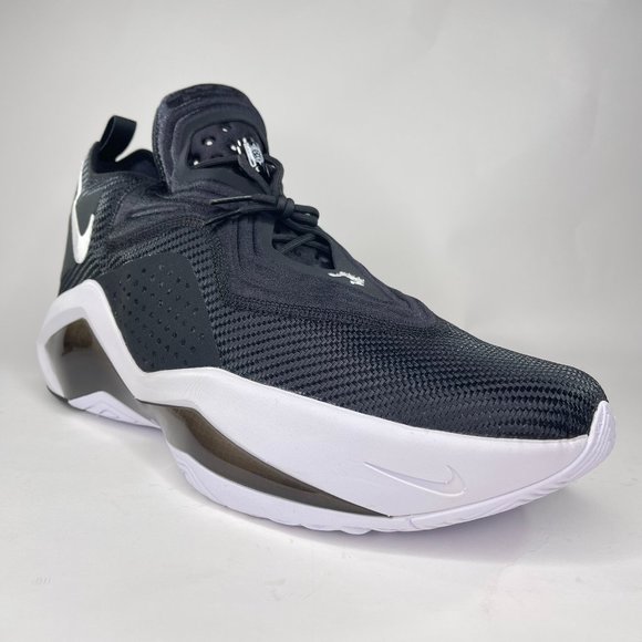 lebron soldier 14 black and white